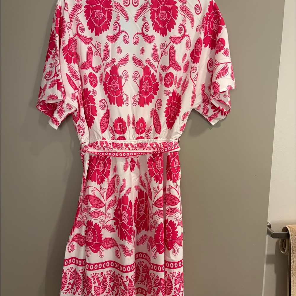 NEW ! Cupshe Pink and White Floral Midi Dress - Picture 6 of 15